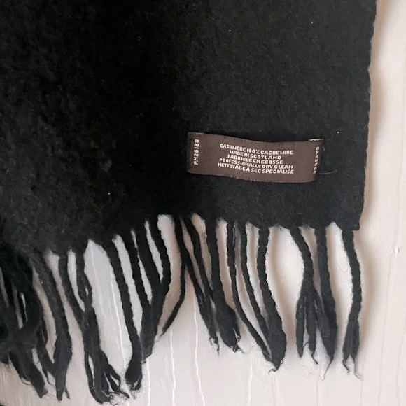 Coach 100% Cashmere Scarf - Picture 4 of 5